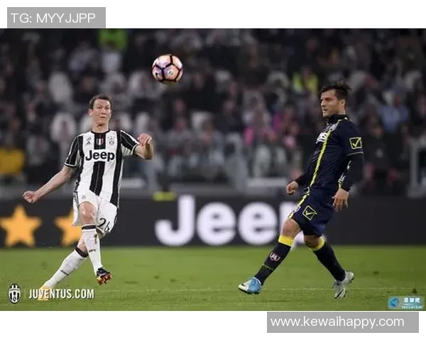 艾杜哈尼与德黑兰独立的激烈对决揭示了足球战术与团队精神的较量