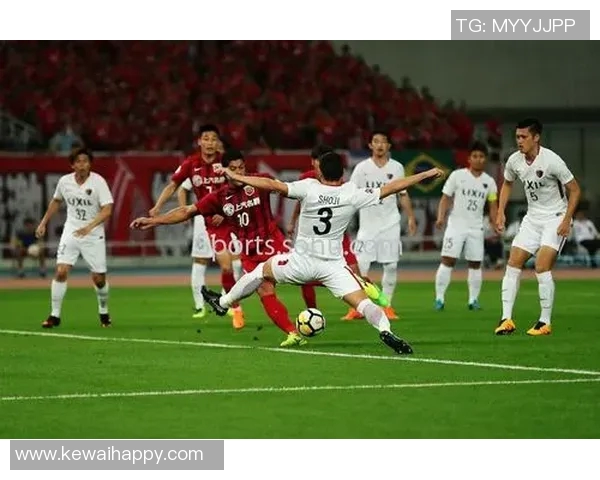 首尔与上港激战回顾精彩瞬间与战术分析全景呈现 首尔与上港激战回顾精彩瞬间与战术分析全景呈现