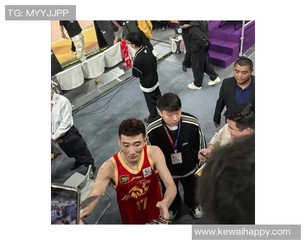 孙铭徽：从青涩新星到篮球场上的领军人物之路探索与成长