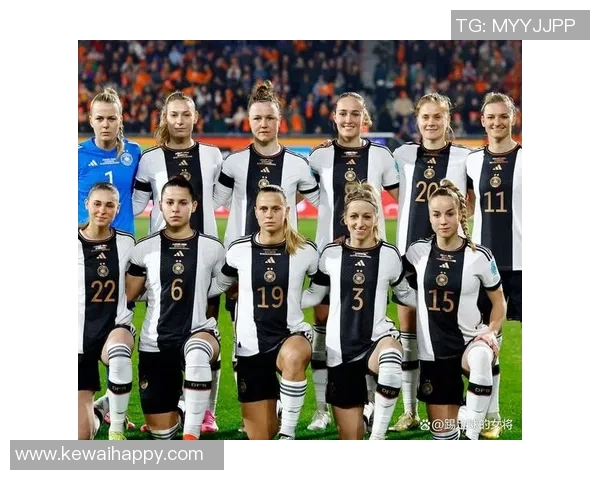 日本女足与荷兰女足激战正酣谁将赢得这场巅峰对决