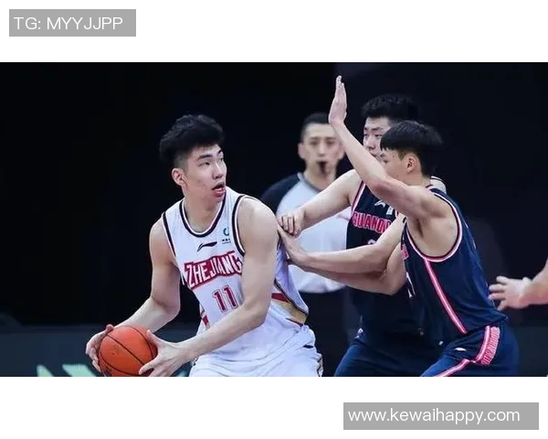 余嘉豪:从篮球新星到职业生涯的璀璨之路探索与展望 余嘉豪:从篮球新星到职业生涯的璀璨之路探索与展望