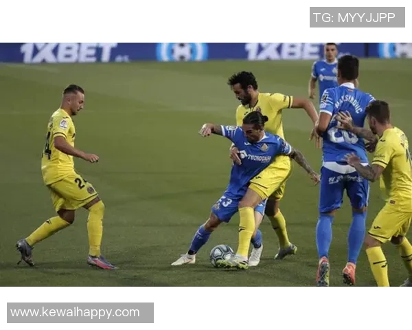 查尔顿与斯肯索普的激烈对决谁能在赛场上笑到最后 查尔顿与斯肯索普的激烈对决谁能在赛场上笑到最后