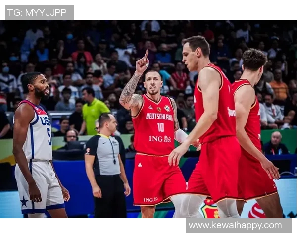 美国队与塞尔维亚在南京激战正酣球迷热情高涨期待精彩对决