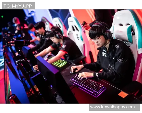 高校联赛精彩回顾EDG展现出色实力与团队默契的完美结合